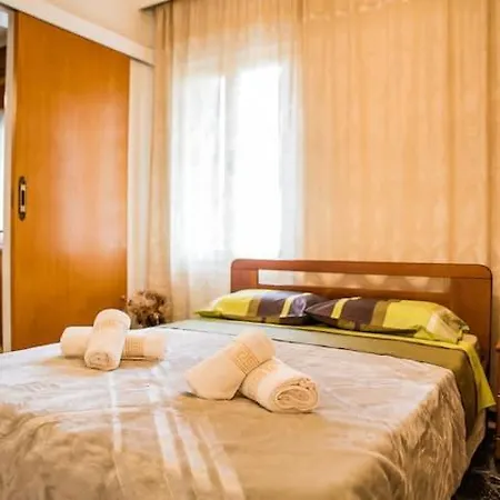 公寓 Traditional Antique Deco House