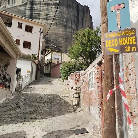 Traditional Antique Deco House Daire