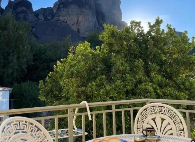 Traditional Antique Deco House Kalampáka